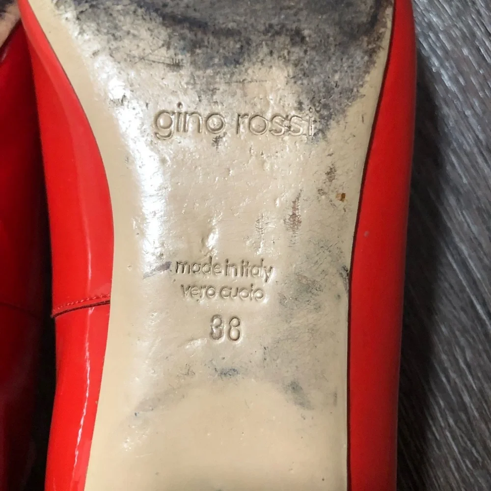 Gino Rossi Italy Coral/Red/Orange Patent Leather Gold Buckle Flats - 38